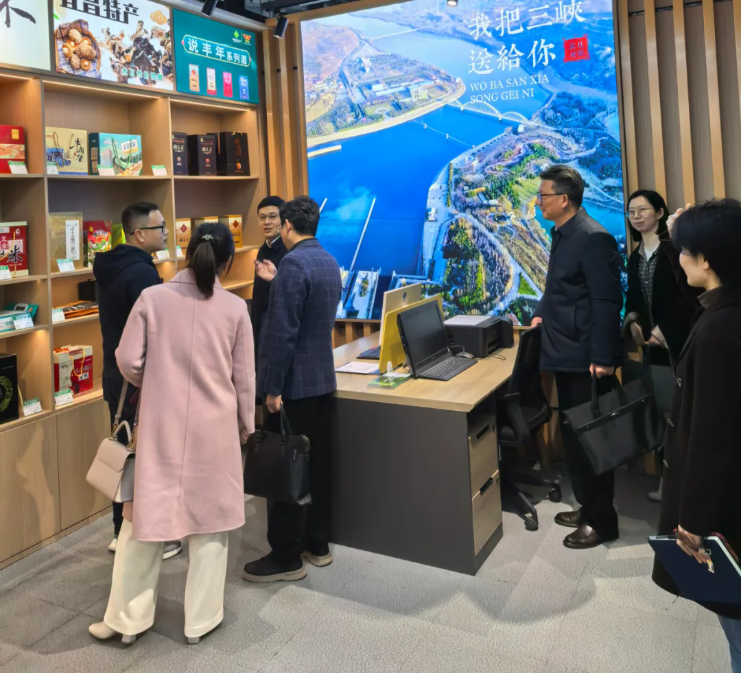 640.webp (7).png 640.webp (7).png