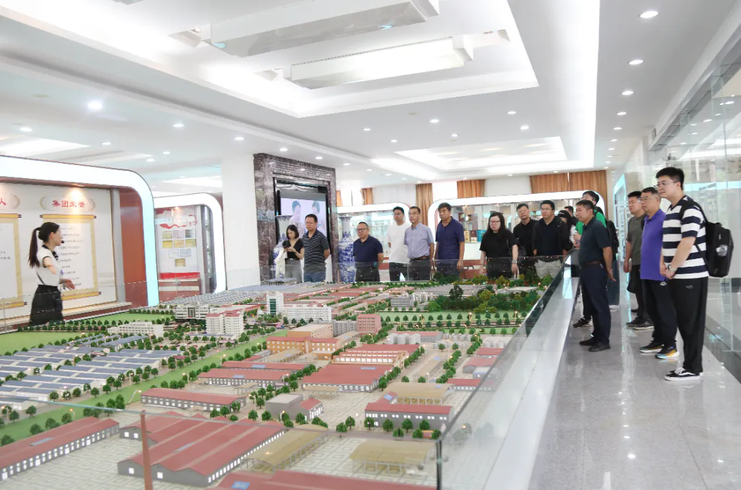 640.webp (1).png 640.webp (1).png