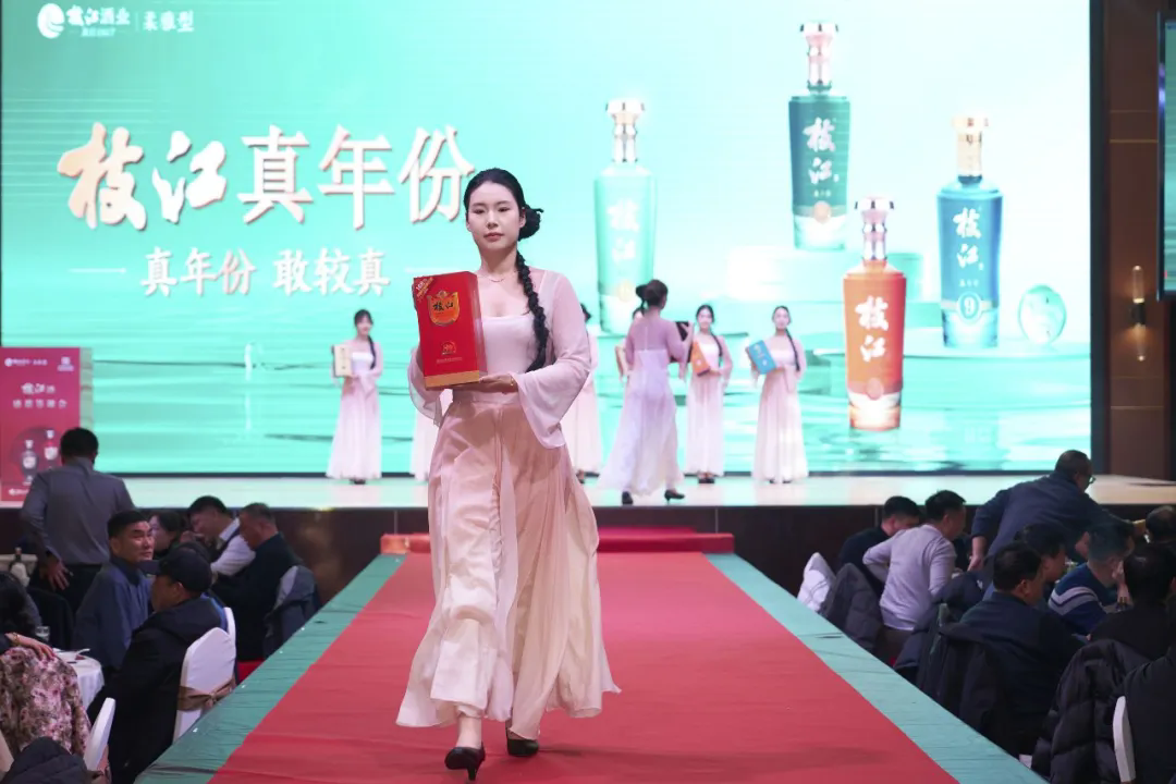 640 (4).webp.png 640 (4).webp.png