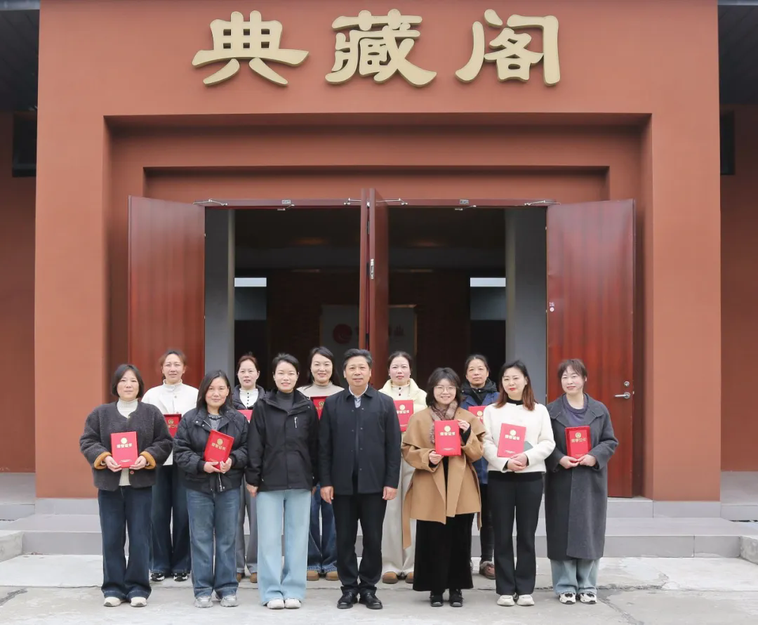 640 (1).webp (2).png 640 (1).webp (2).png